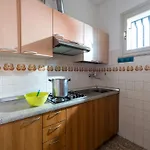 Charming Townhouse With Garden And Pool Διαμέρισμα Μπιμπιόνε