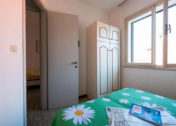 Charming Townhouse With Garden And Pool * Bibione