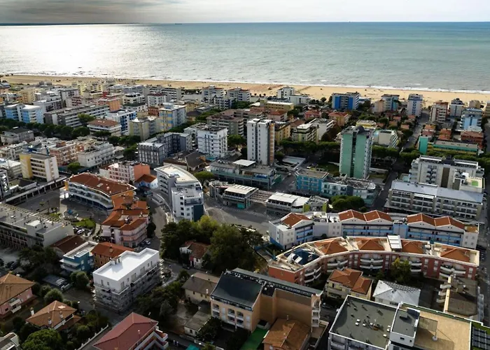 Lägenhet Charming Townhouse With Garden And Pool *